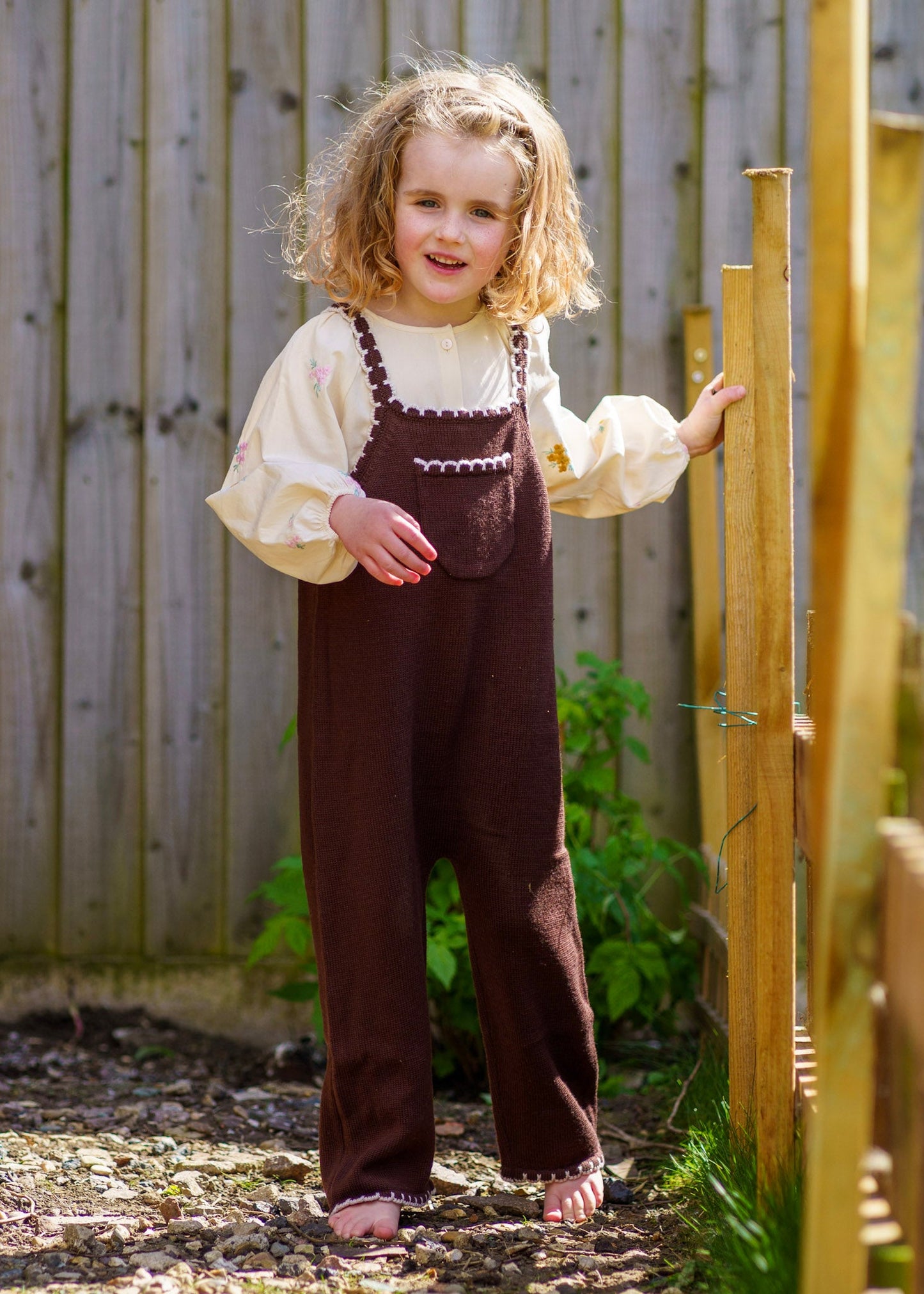 kids_brown_scalloped_dungarees_merino_wool